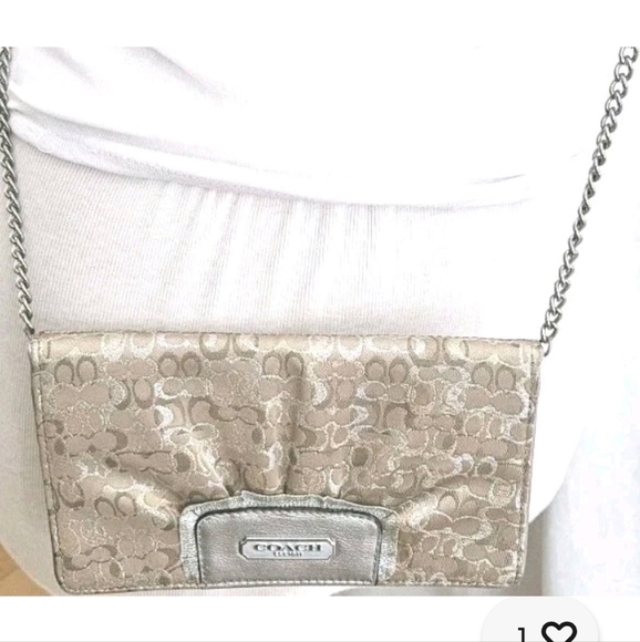Coach Crossbody Clutch Chain Bag Wallet Gold Optic Signature Lurex 44144 - Picture 2 of 9